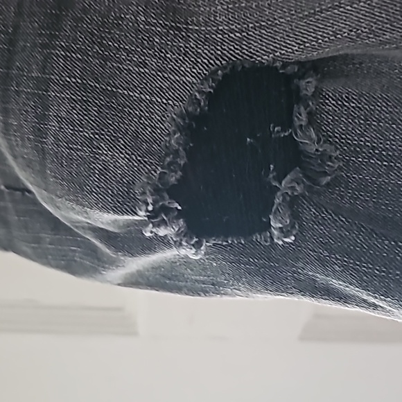 Maurices High Rise Jean Shorts - Picture 4 of 6